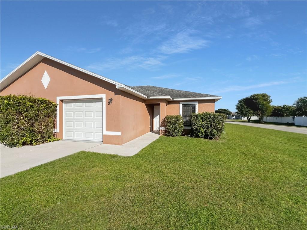 CAPE CORAL - Residential Lease
