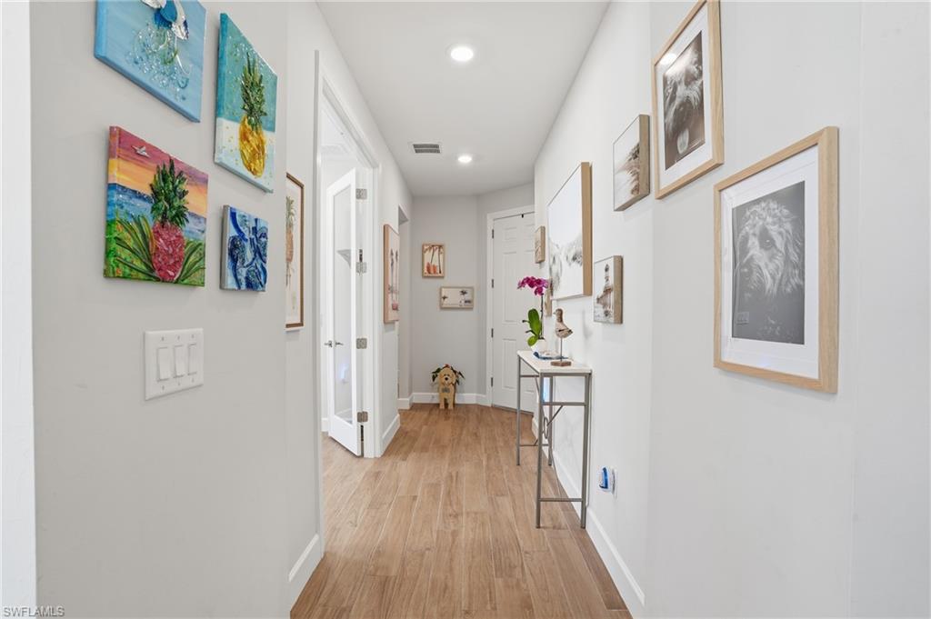 ESPLANADE LAKE CLUB - Residential