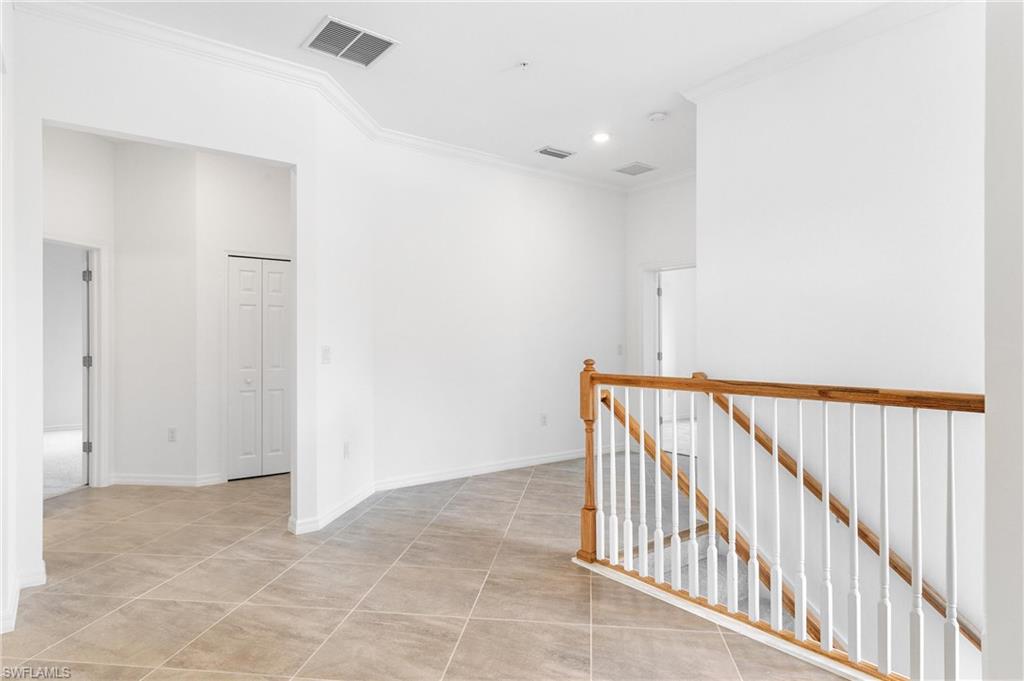 PRENTISS POINTE - Residential