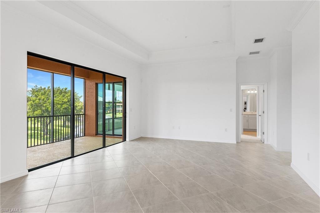 PRENTISS POINTE - Residential