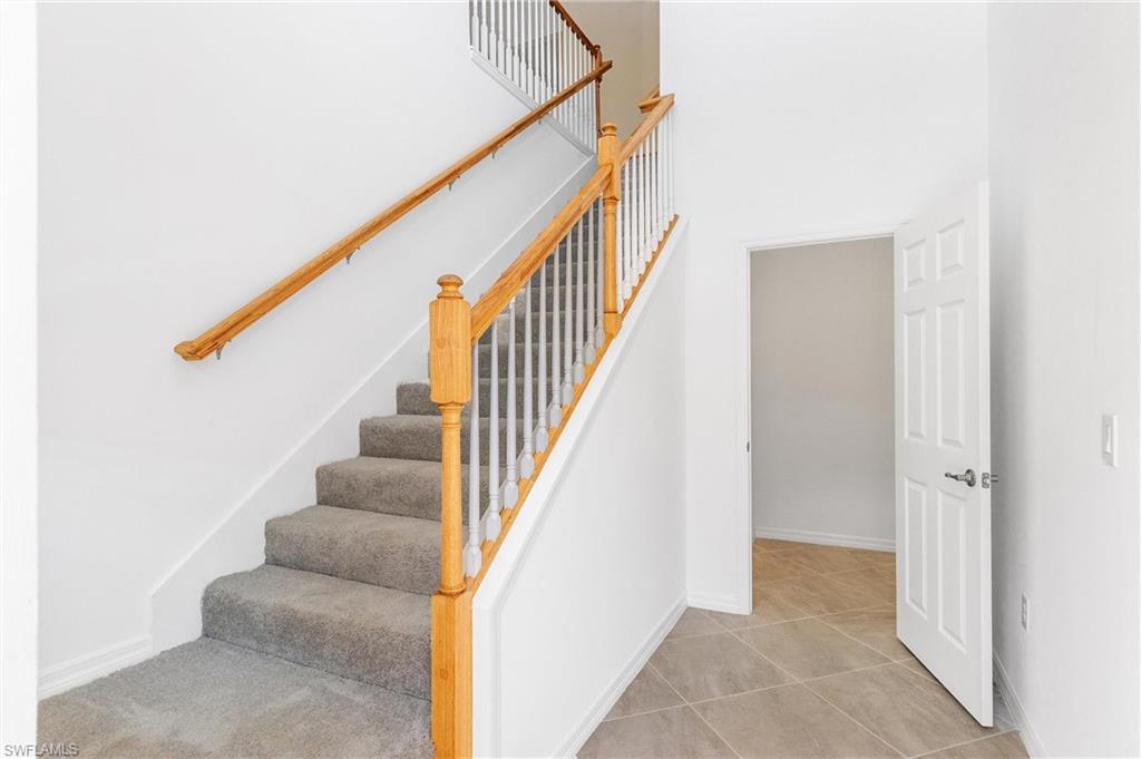 PRENTISS POINTE - Residential