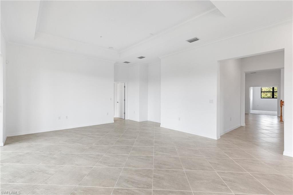 PRENTISS POINTE - Residential