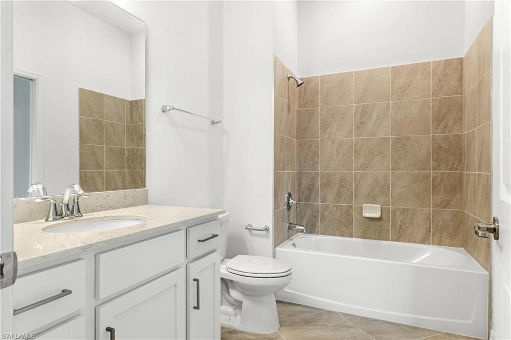 PRENTISS POINTE - Residential