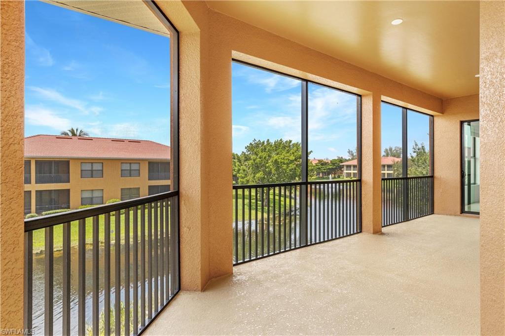 PRENTISS POINTE - Residential