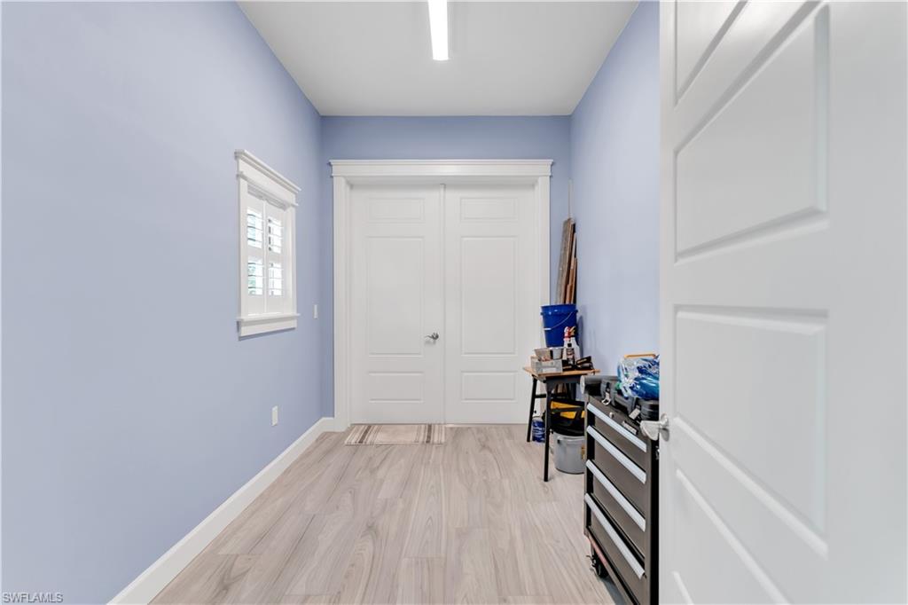 GOLDEN PALMS LUXURY MOTORCOACH RESORT - Land