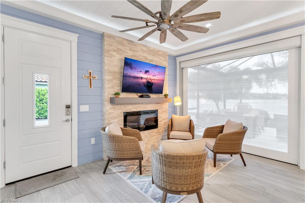 GOLDEN PALMS LUXURY MOTORCOACH RESORT - Land