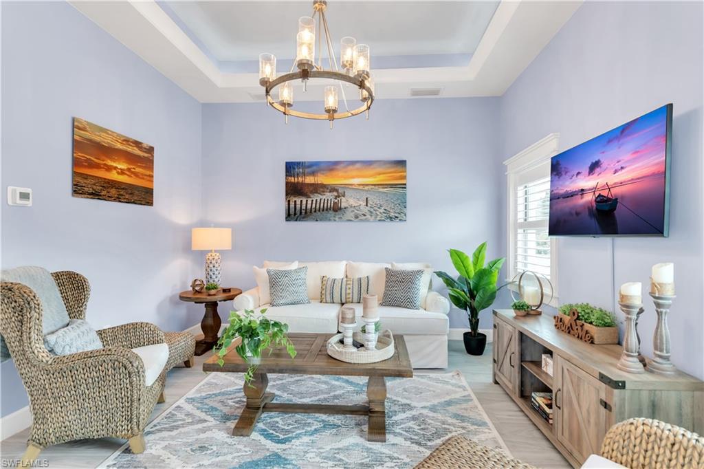 GOLDEN PALMS LUXURY MOTORCOACH RESORT - Land