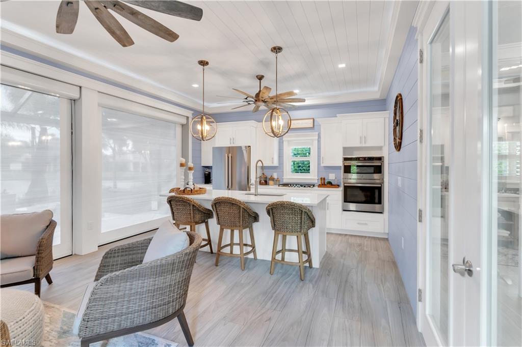 GOLDEN PALMS LUXURY MOTORCOACH RESORT - Land