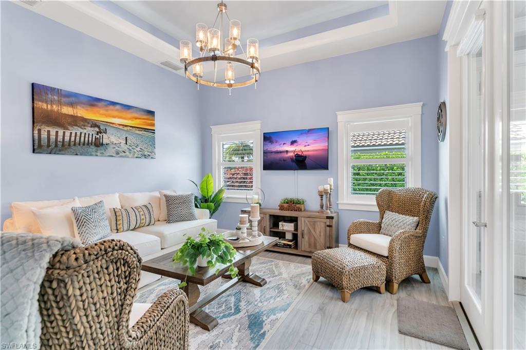 GOLDEN PALMS LUXURY MOTORCOACH RESORT - Land