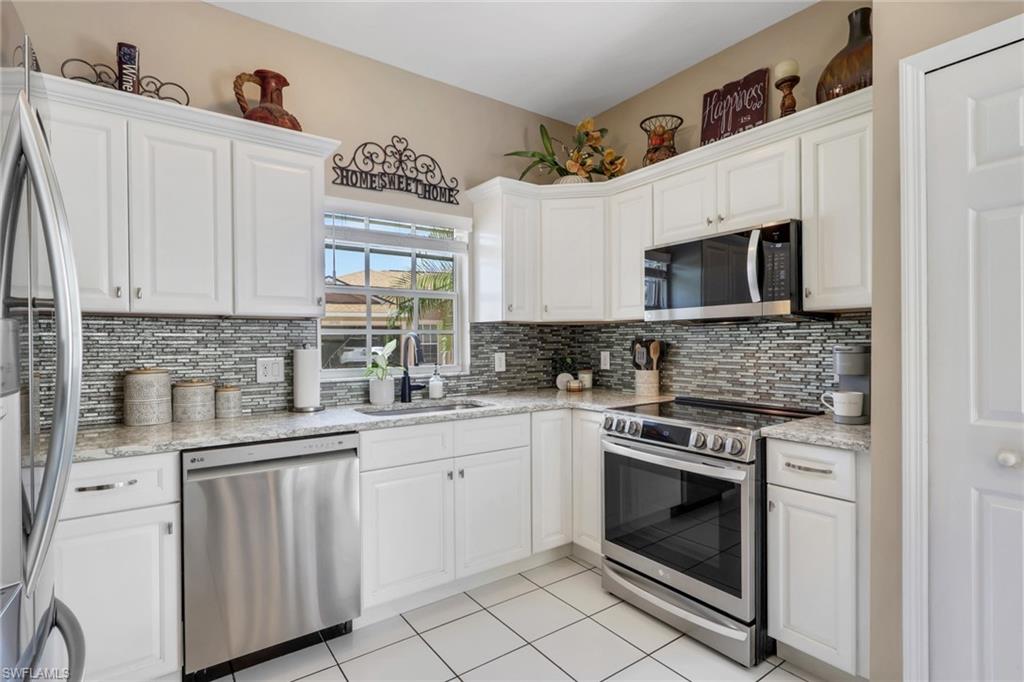 ISLAND CLUB AT CORKSCREW - Residential