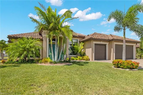 202 NW 32nd Pl, Cape Coral, FL 33993 - #: 223067588