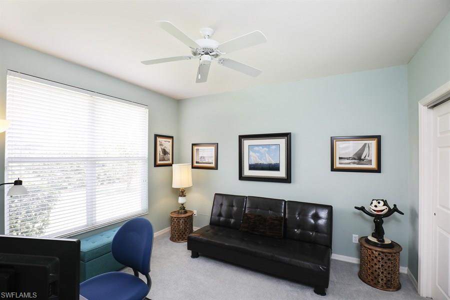 LONGSHORE LAKE - Residential