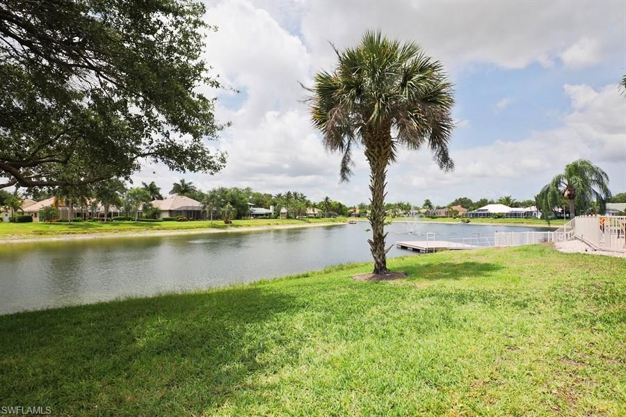 LONGSHORE LAKE - Residential