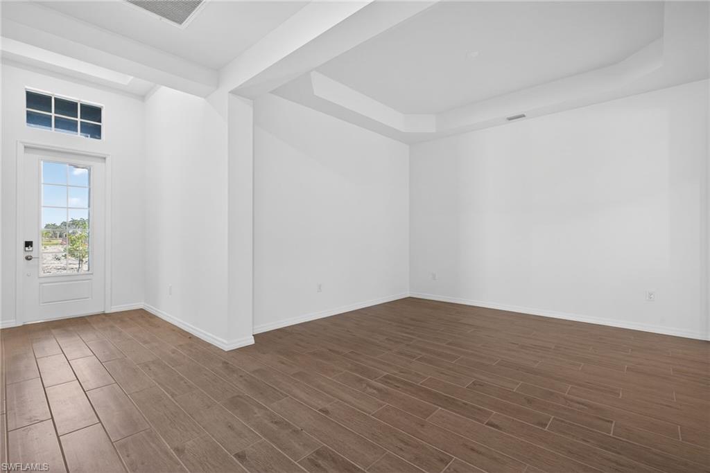 SANDY KEY - Residential