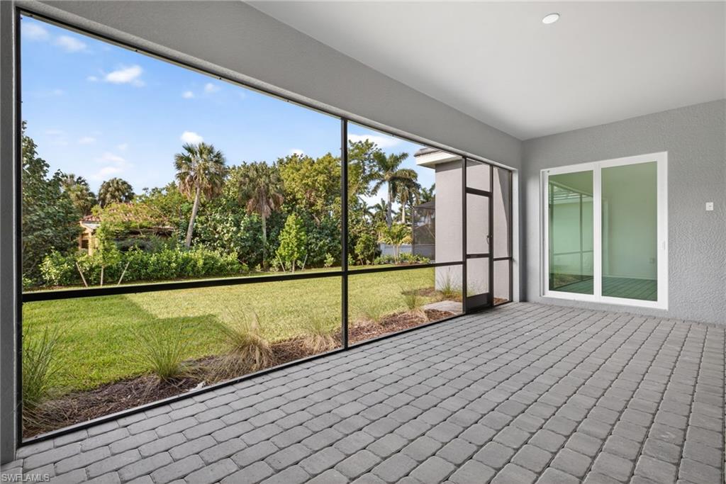 SANDY KEY - Residential