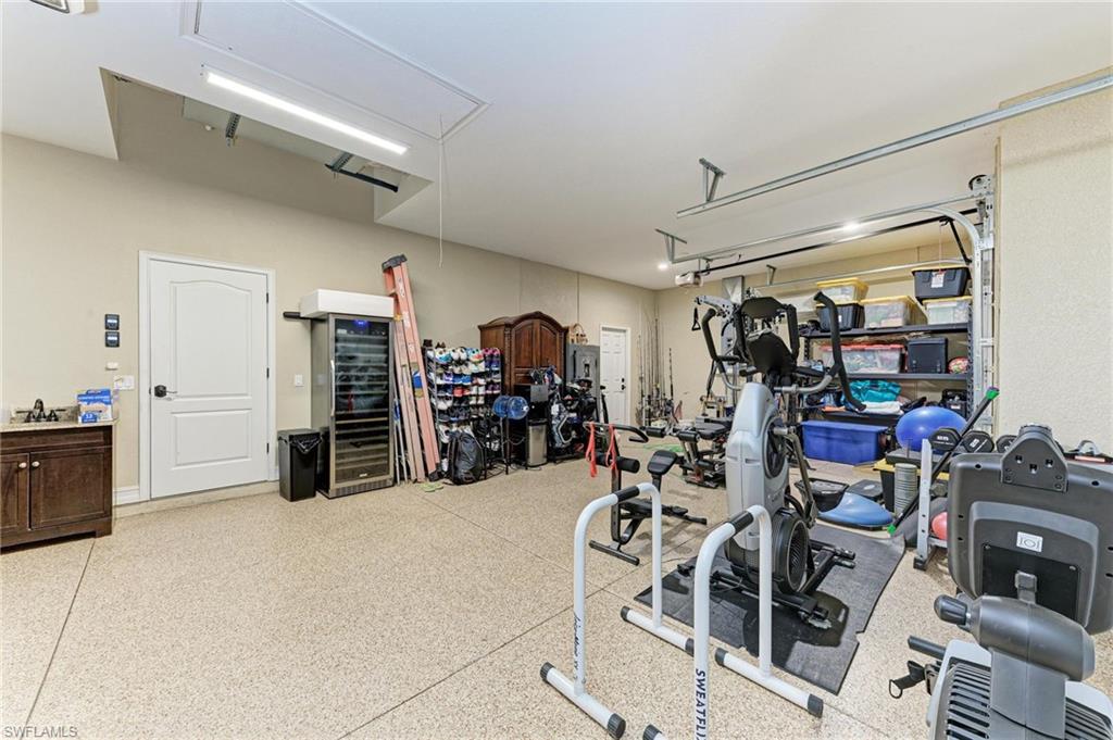 PUNTA GORDA ACRES - Residential