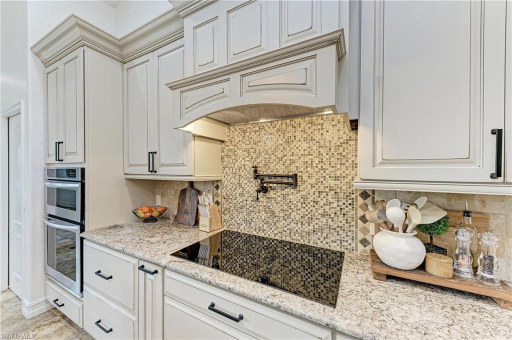 PUNTA GORDA ACRES - Residential