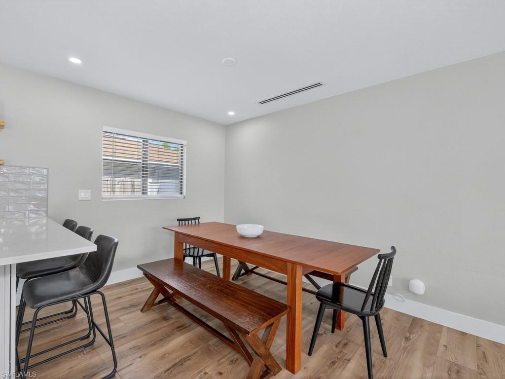 NAPLES PARK - Residential