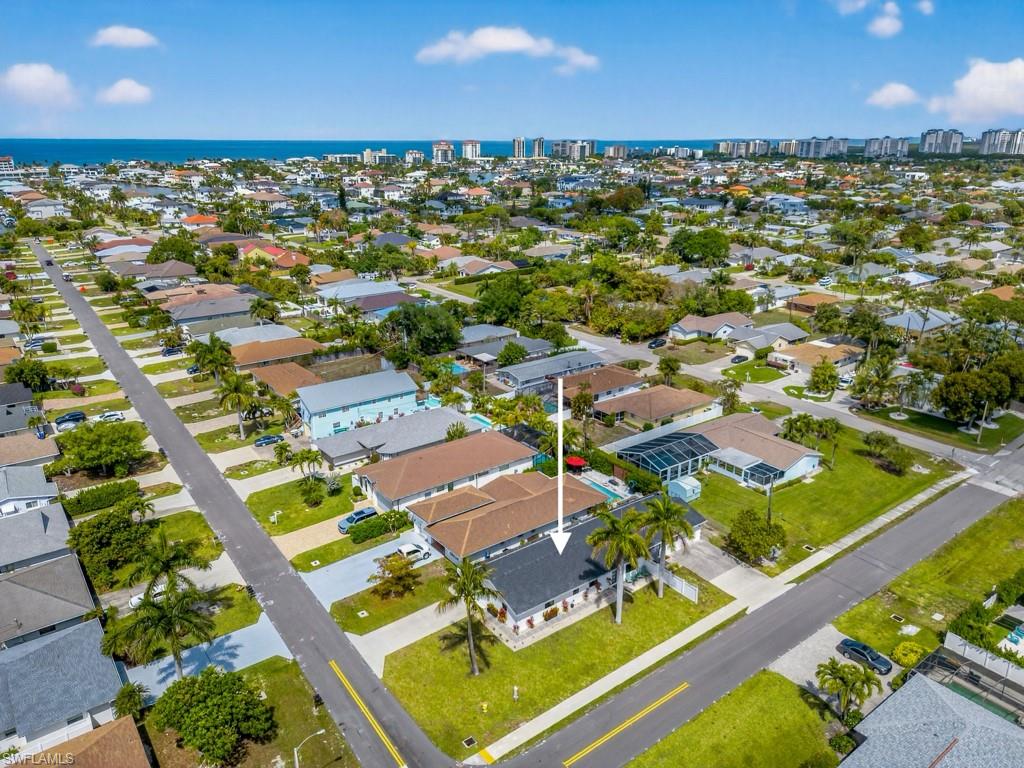 NAPLES PARK - Residential