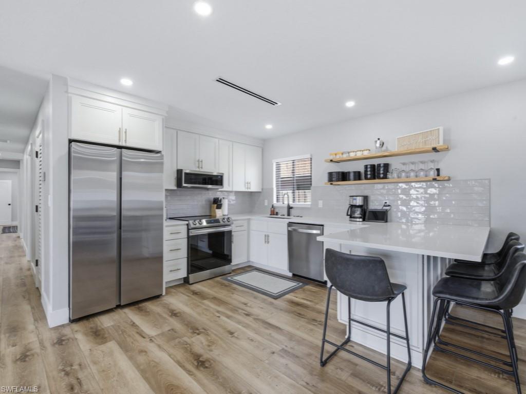 NAPLES PARK - Residential