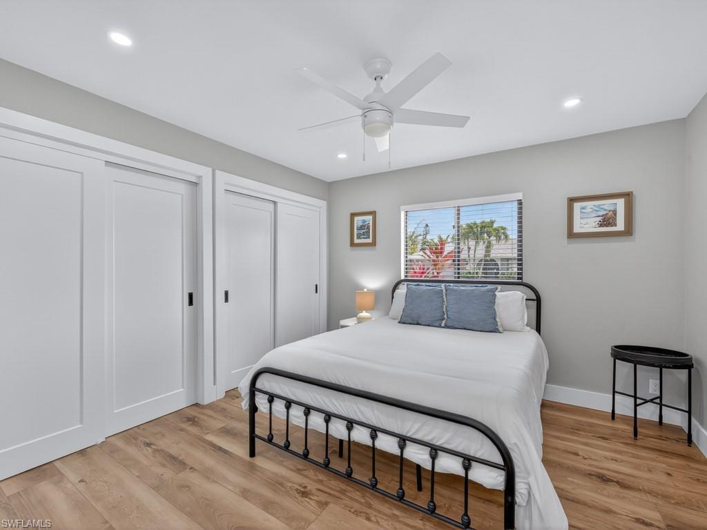 NAPLES PARK - Residential