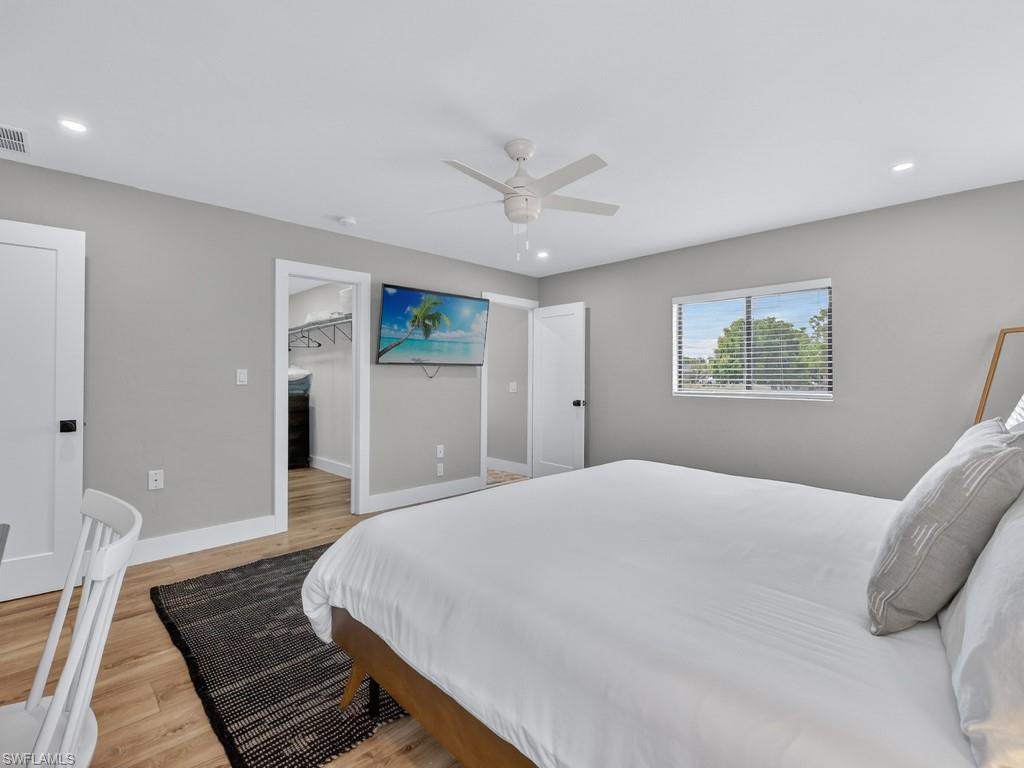 NAPLES PARK - Residential