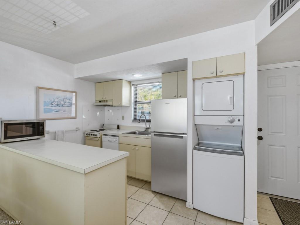 ANGLERS COVE - Residential
