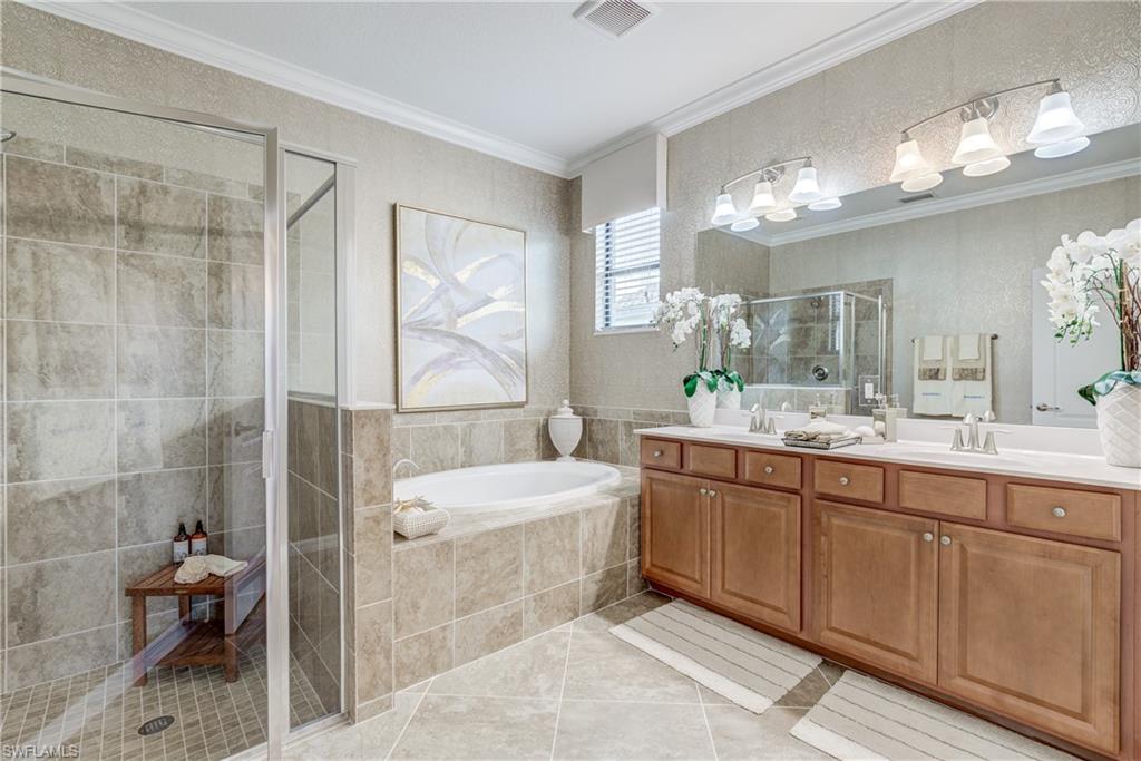 PORTICO - Residential