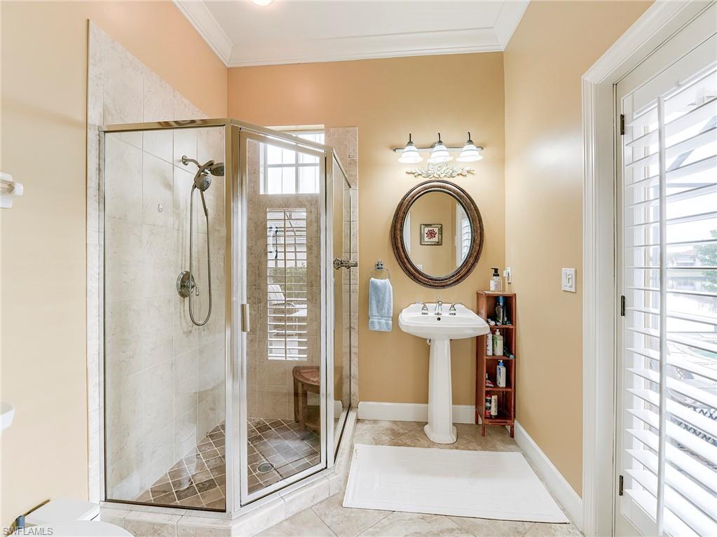 ABBEY ROW - Residential