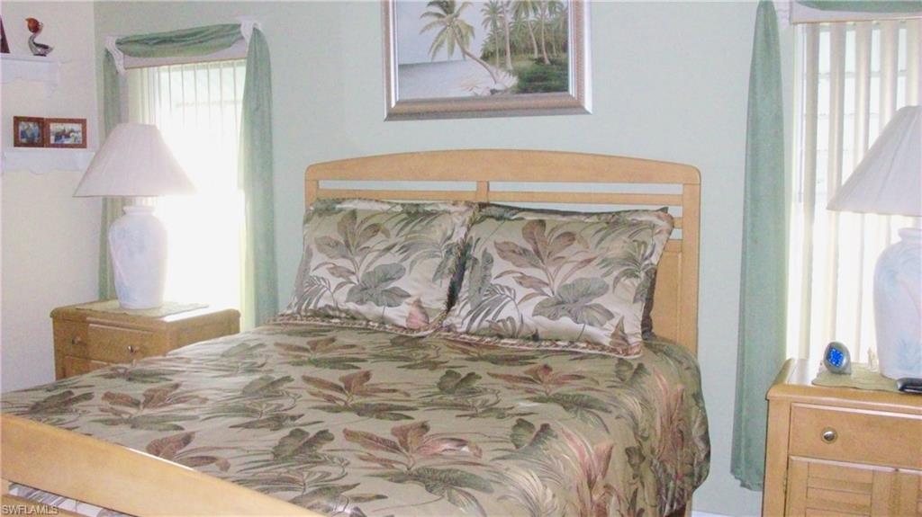 CRYSTAL LAKES - Residential