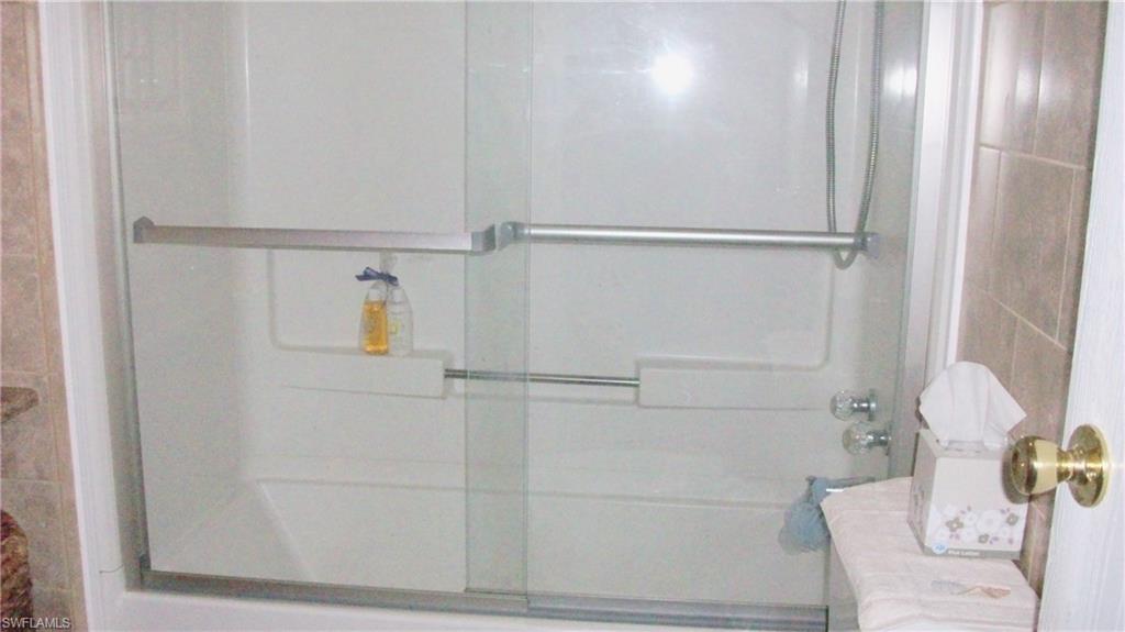 CRYSTAL LAKES - Residential