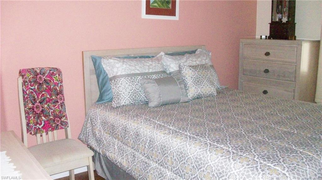 CRYSTAL LAKES - Residential