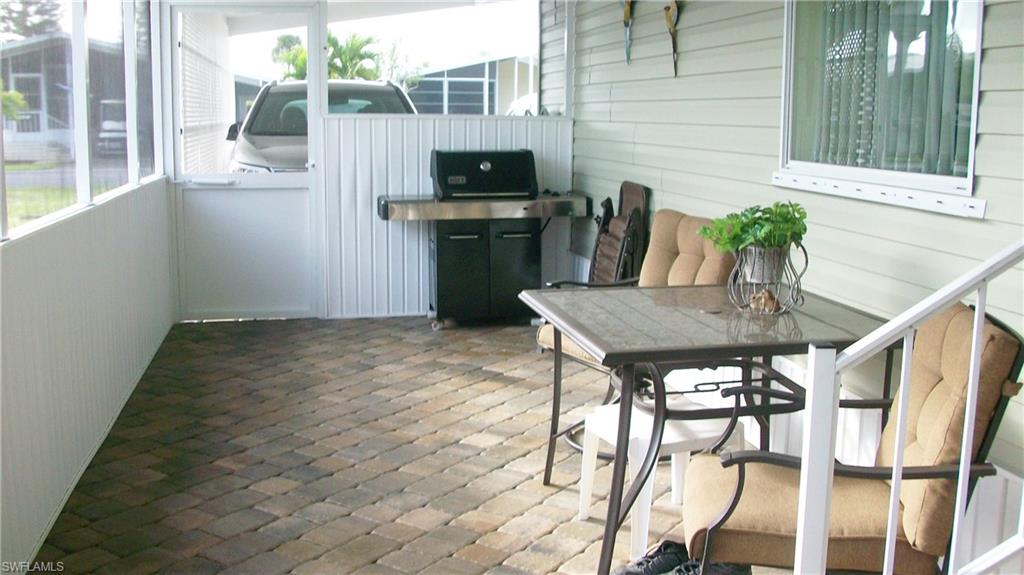 CRYSTAL LAKES - Residential