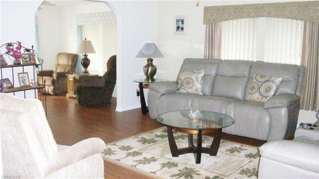 CRYSTAL LAKES - Residential