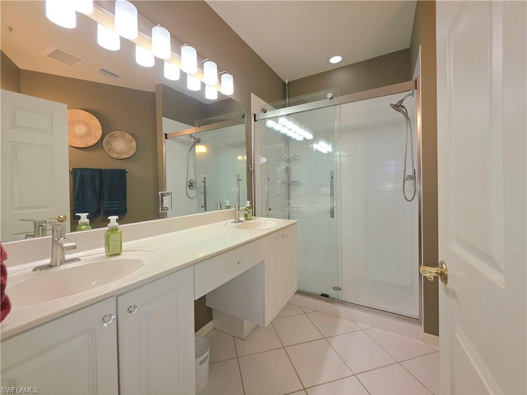 SUMMERWIND - Residential