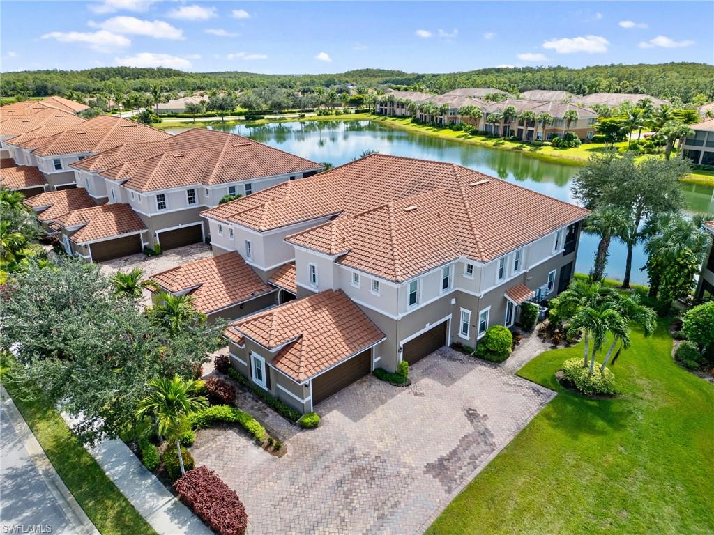 10260 Glastonbury CIR 102