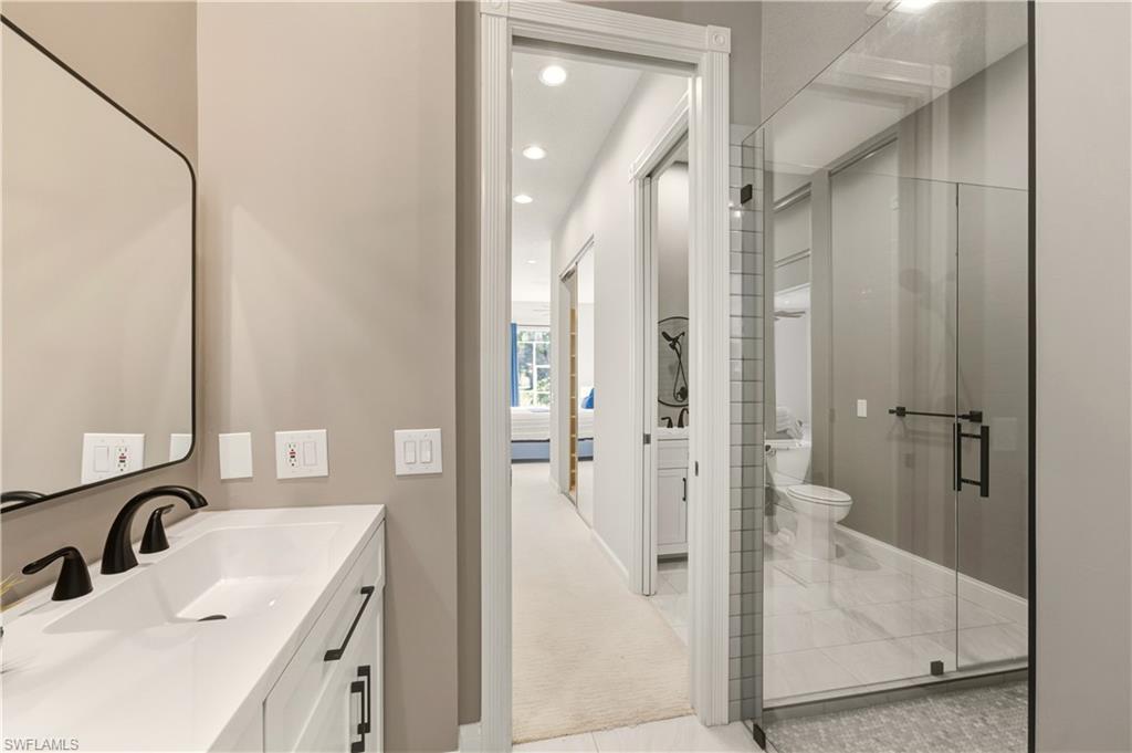 VILLAGE WALK - Residential