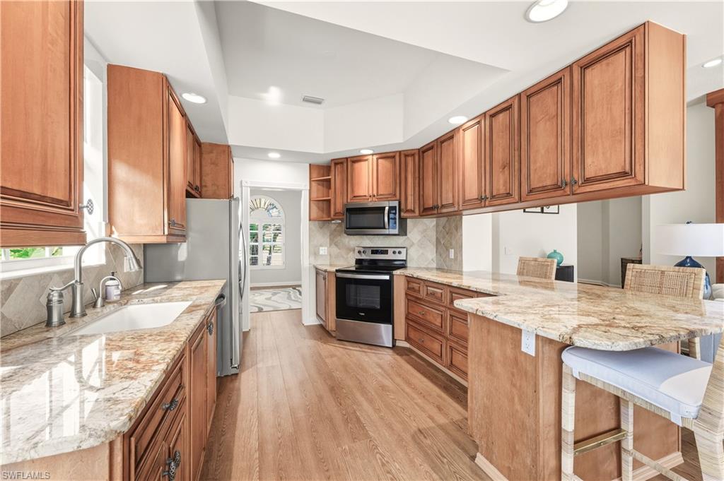 VILLAGE WALK - Residential