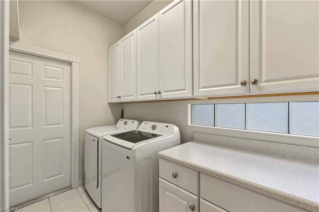 VILLAGE WALK - Residential