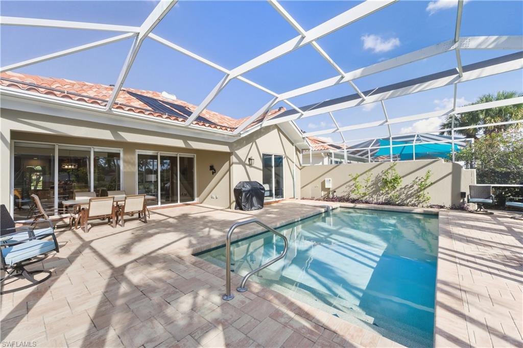 VILLAGE WALK - Residential