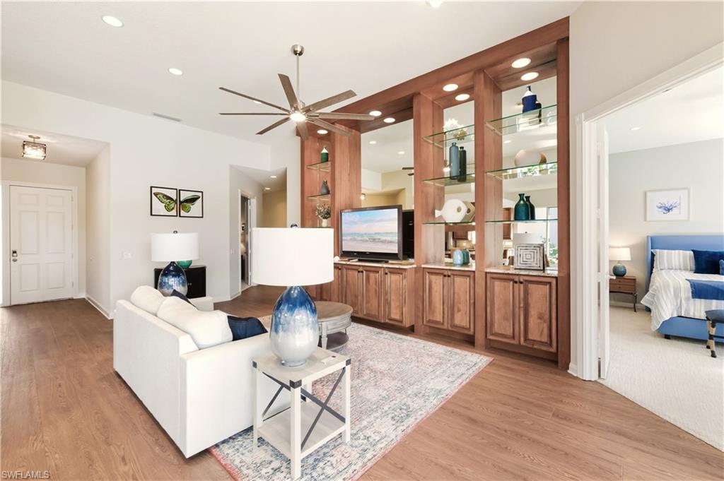 VILLAGE WALK - Residential