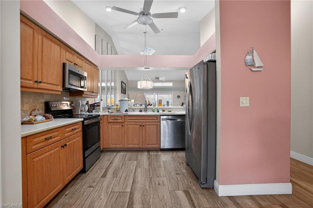 KELLY GREENS - Residential