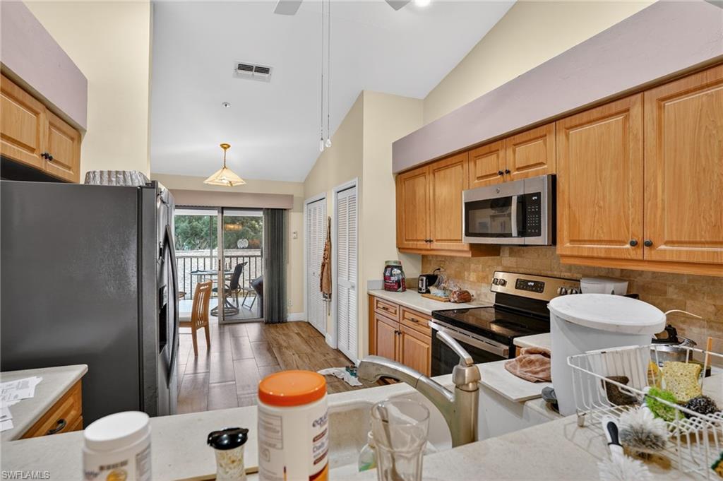 KELLY GREENS - Residential