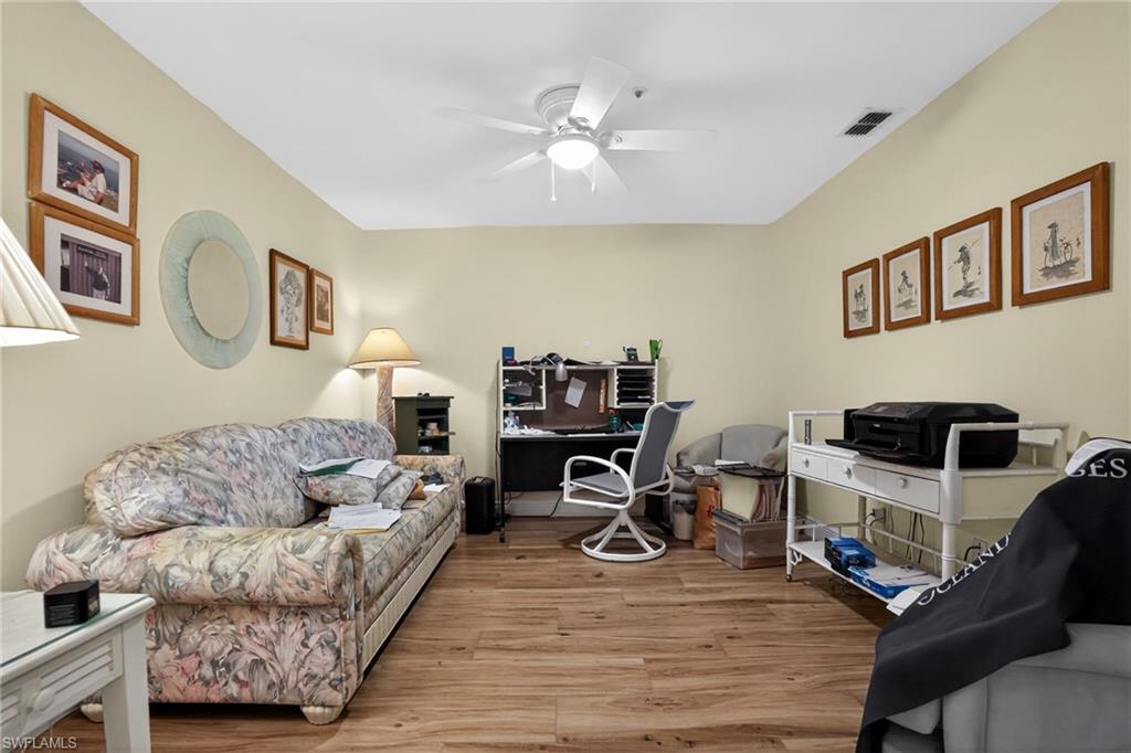 KELLY GREENS - Residential