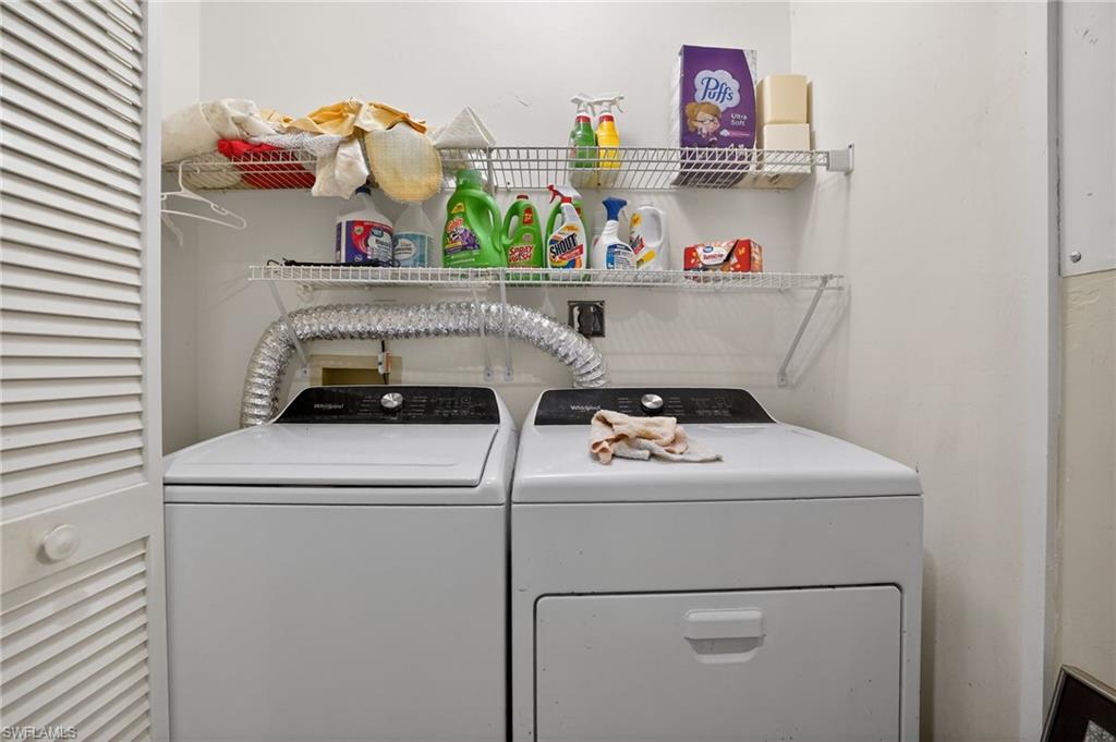 KELLY GREENS - Residential