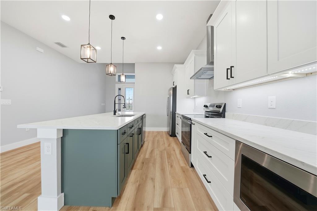 BURNT STORE LAKES - Residential