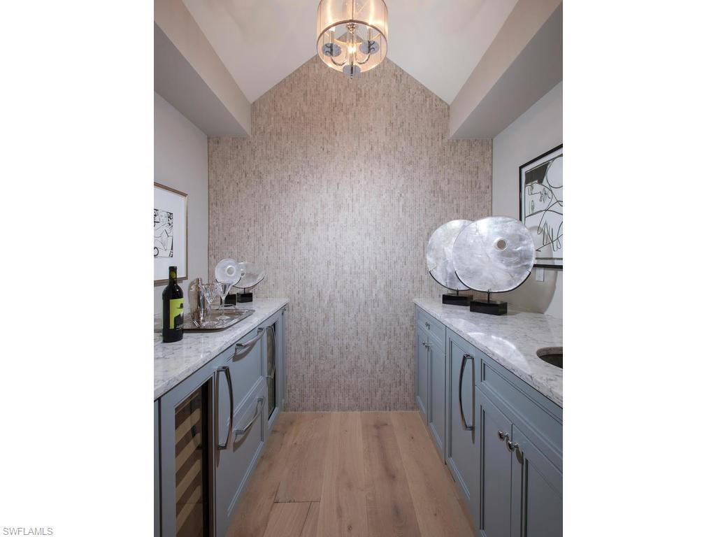 OLDE NAPLES - Residential