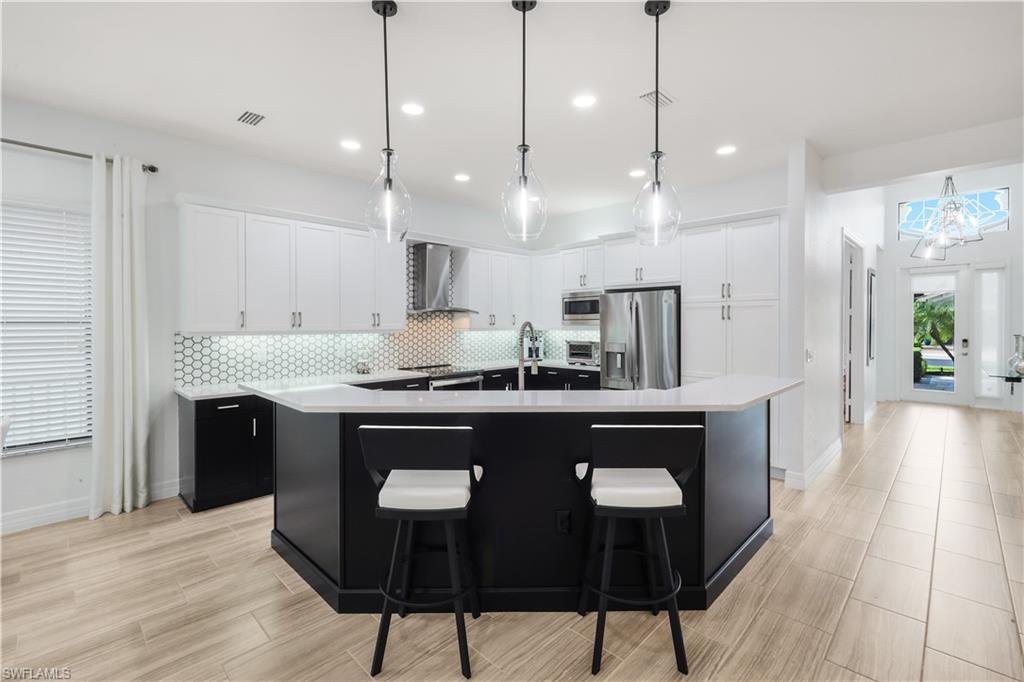 13836 Luna DR