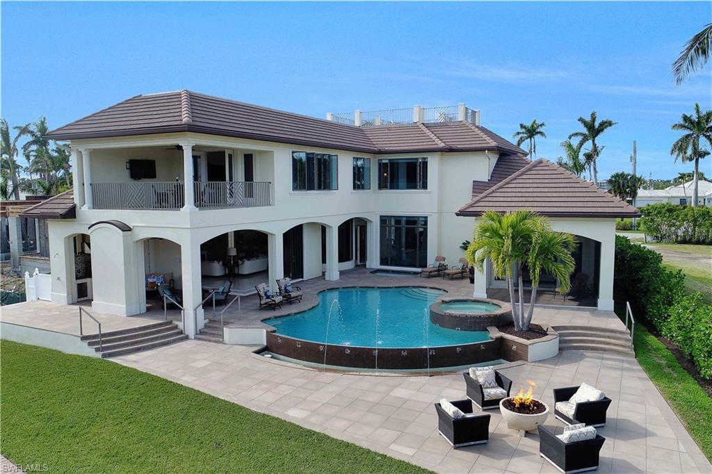 AQUALANE SHORES - Residential