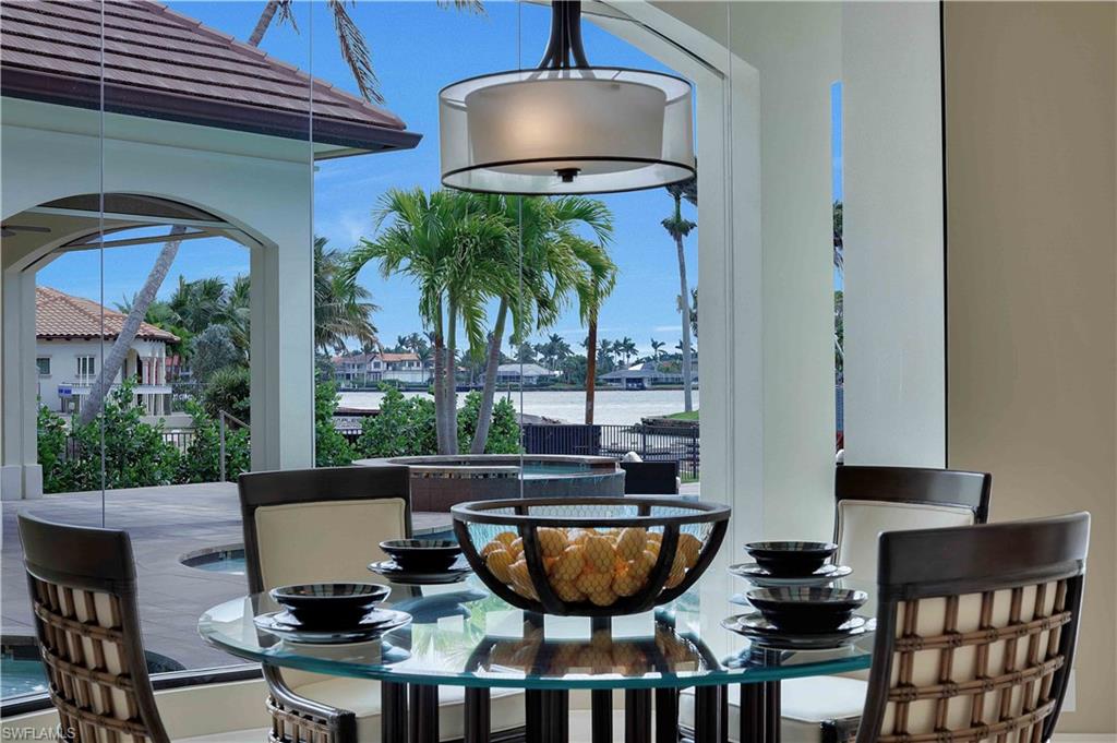 AQUALANE SHORES - Residential